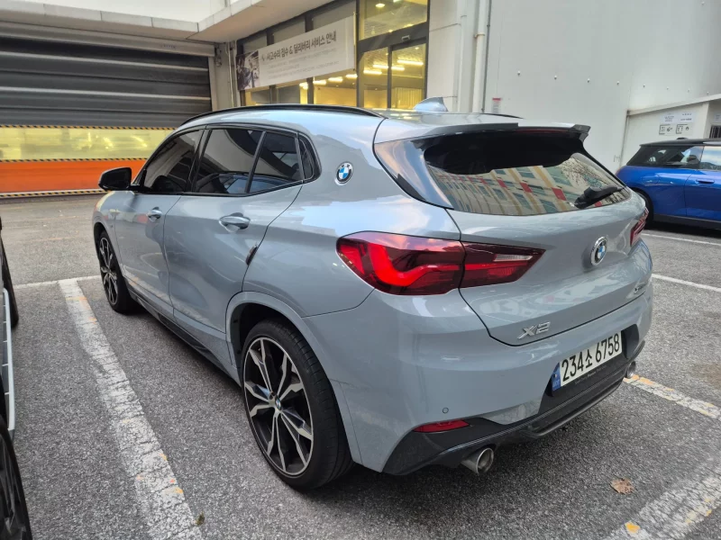 BMW X2