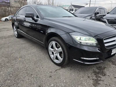 Mercedes-Benz CLS-Class