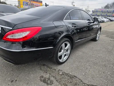 Mercedes-Benz CLS-Class