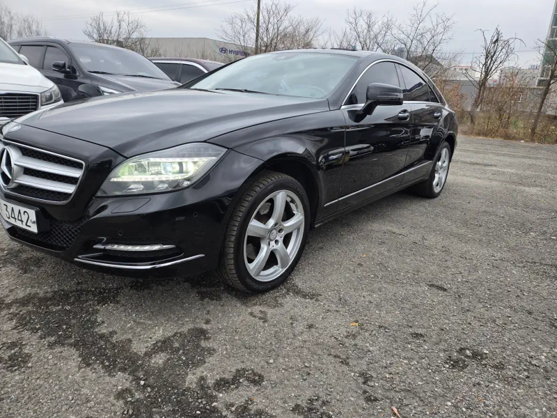 Mercedes-Benz CLS-Class