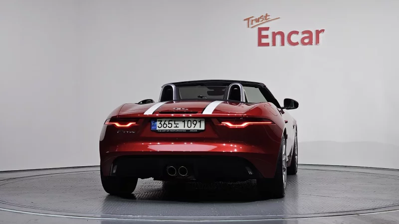 Jaguar F-TYPE