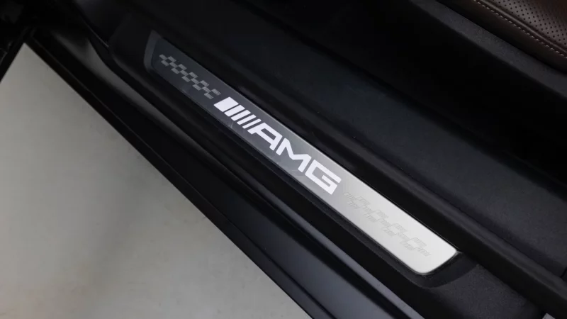 Mercedes-Benz SL-Class