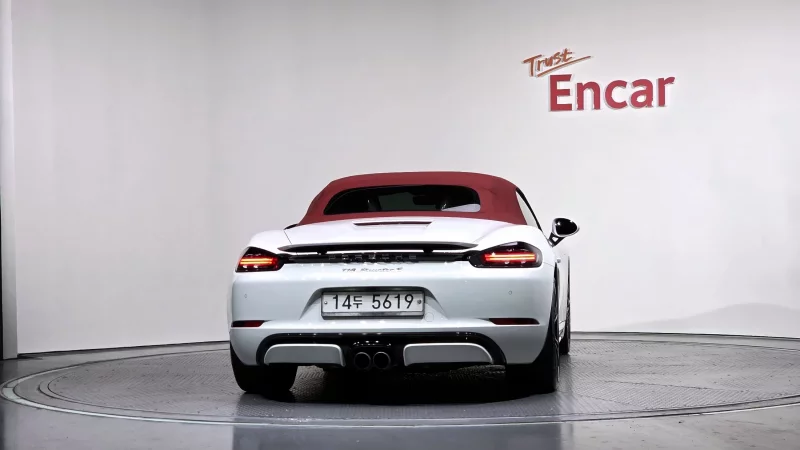 Porsche 718