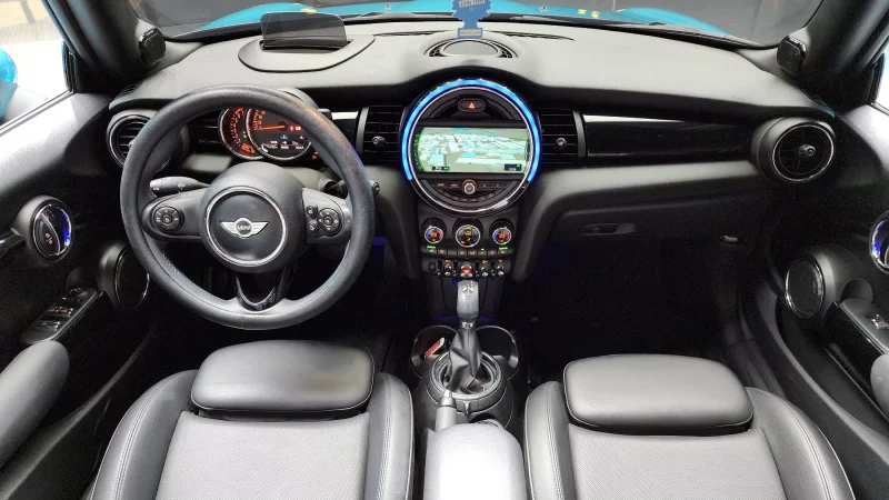 MINI Cooper Convertible