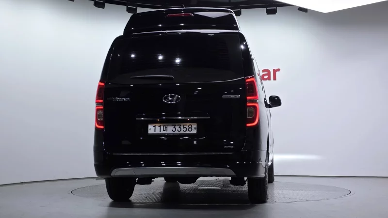 Hyundai Grand Starex