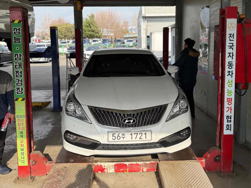 Hyundai Grandeur