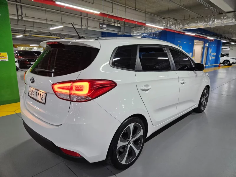 Kia Carens