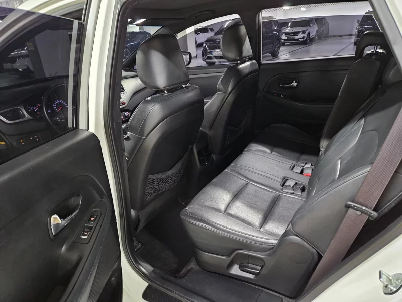 Kia Carens