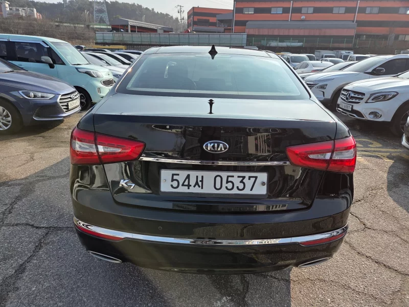 Kia K7