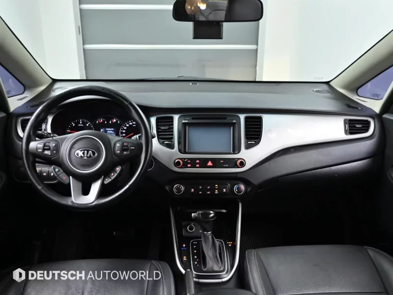 Kia Carens