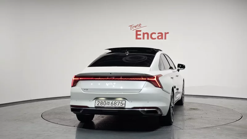 Kia K8