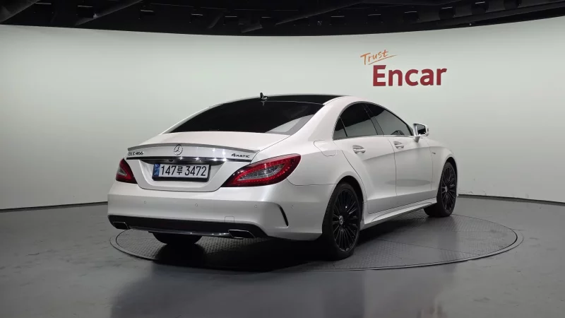 Mercedes-Benz CLS-Class