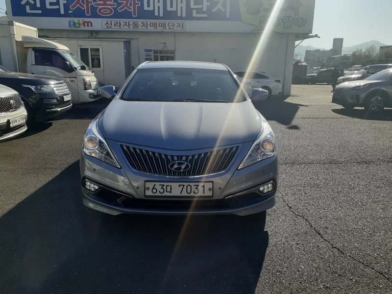 Hyundai Grandeur