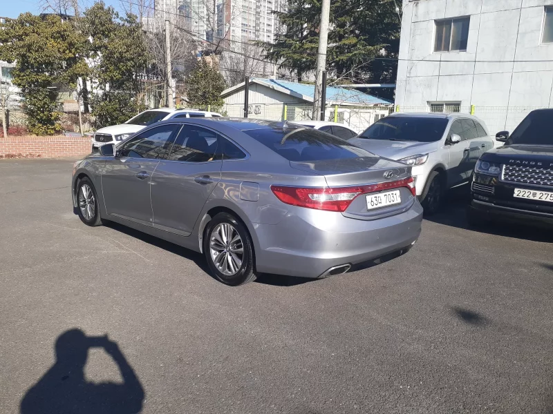 Hyundai Grandeur