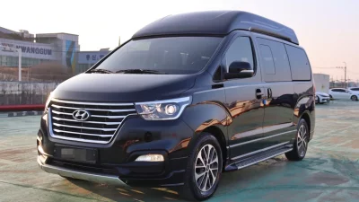 Hyundai Starex