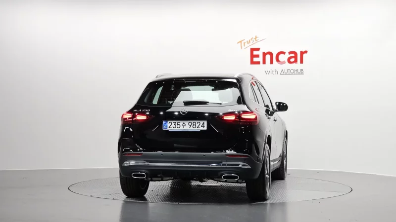 Mercedes-Benz GLA-Class