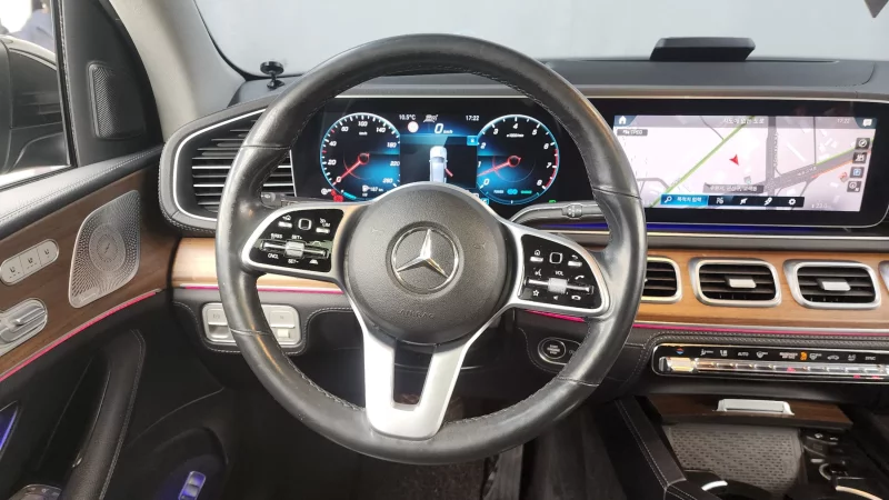 Mercedes-Benz GLE-Class