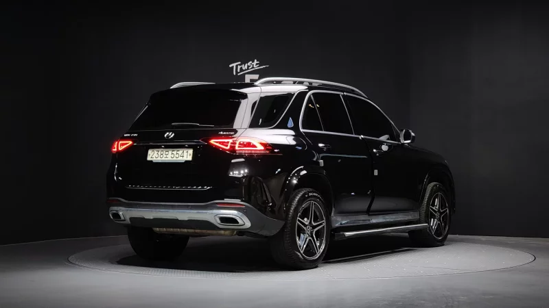 Mercedes-Benz GLE-Class