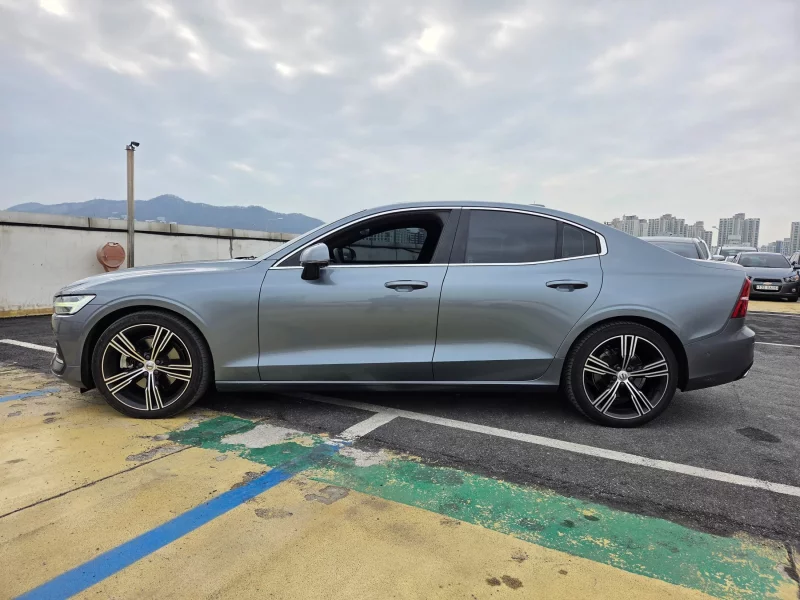 Volvo S60