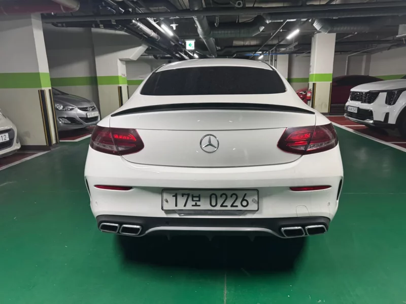 Mercedes-Benz C-Class