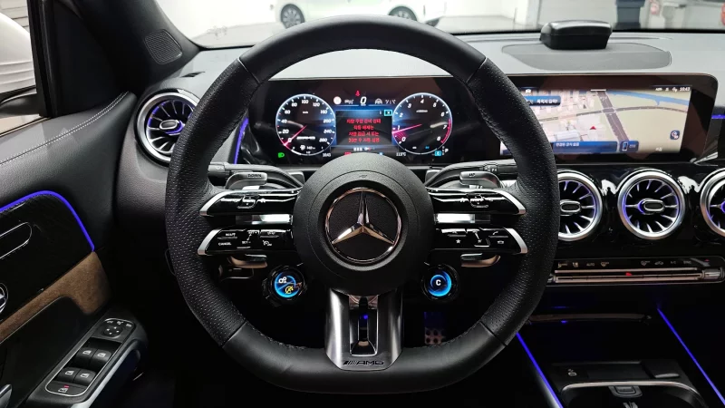 Mercedes-Benz GLB-Class