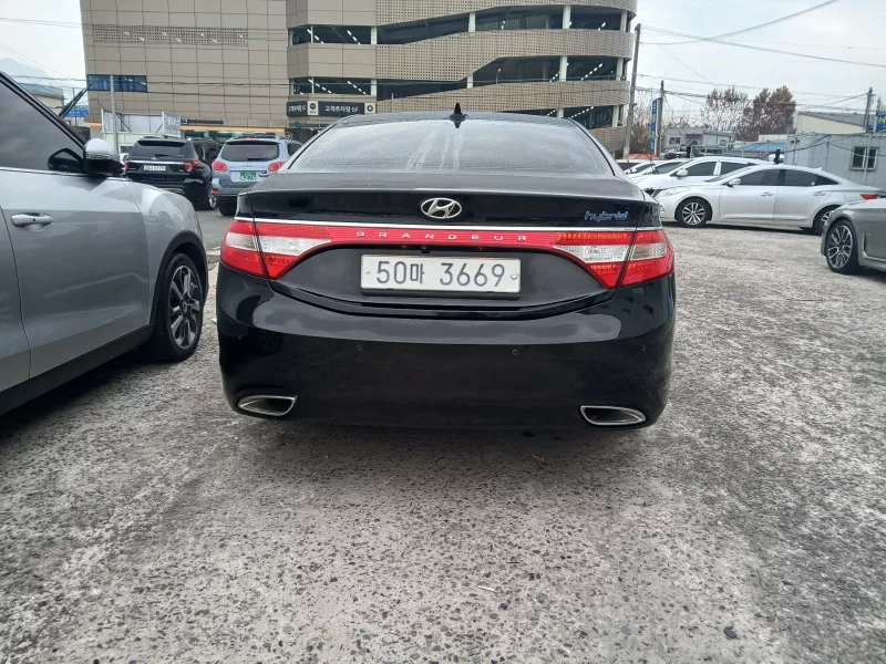 Hyundai Grandeur