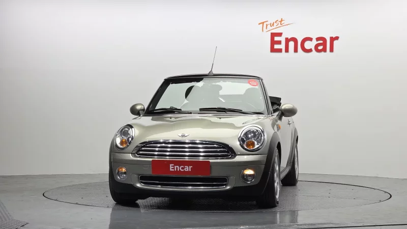 MINI Cooper Convertible