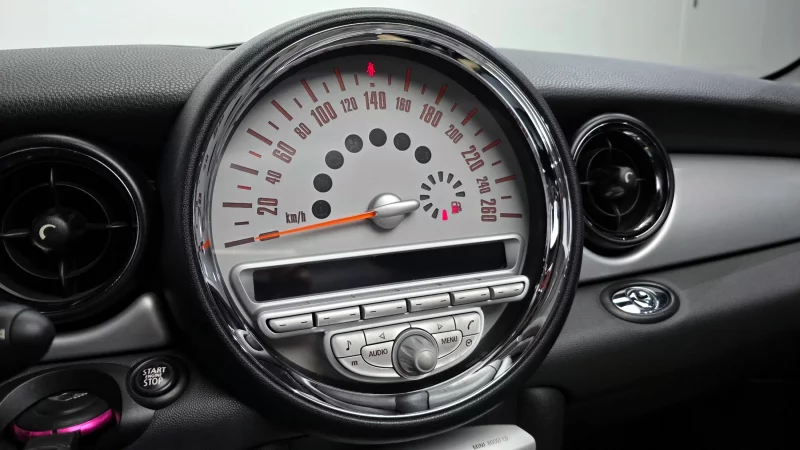 MINI Cooper Convertible