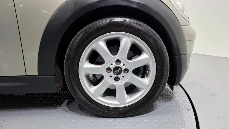 MINI Cooper Convertible