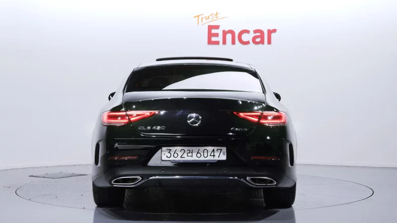 Mercedes-Benz CLS-Class