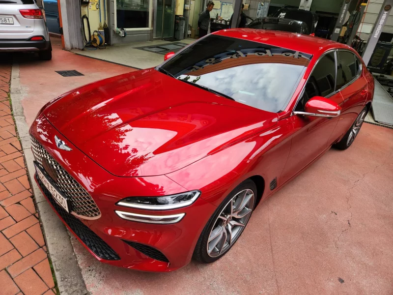 Genesis G70