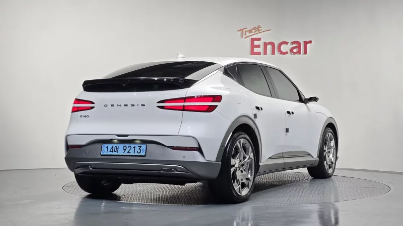 Genesis GV60