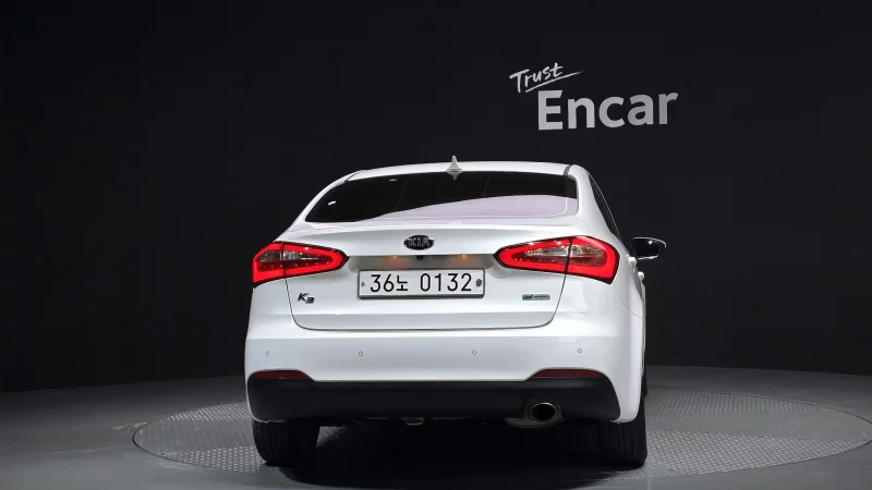 Kia K3