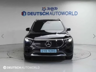 Mercedes-Benz EQB