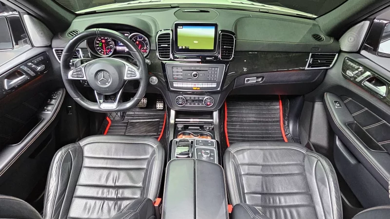 Mercedes-Benz GLE-Class