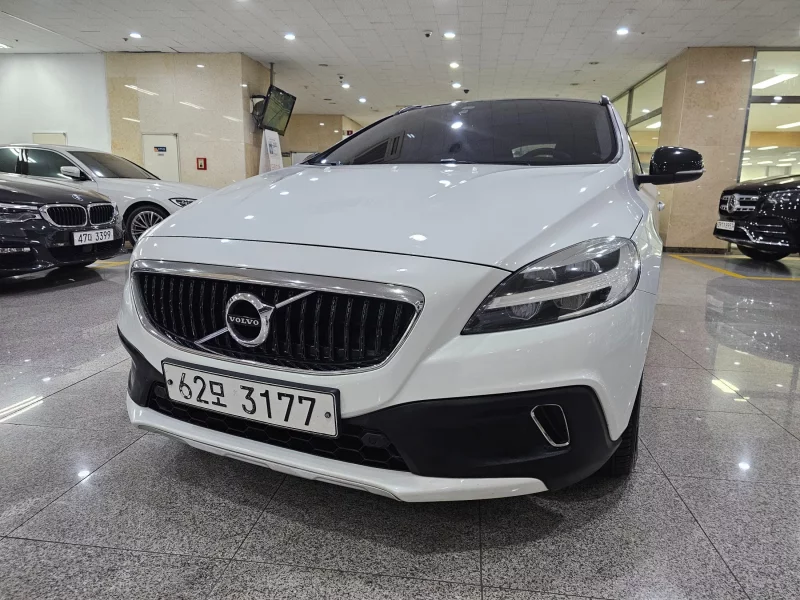 Volvo V40