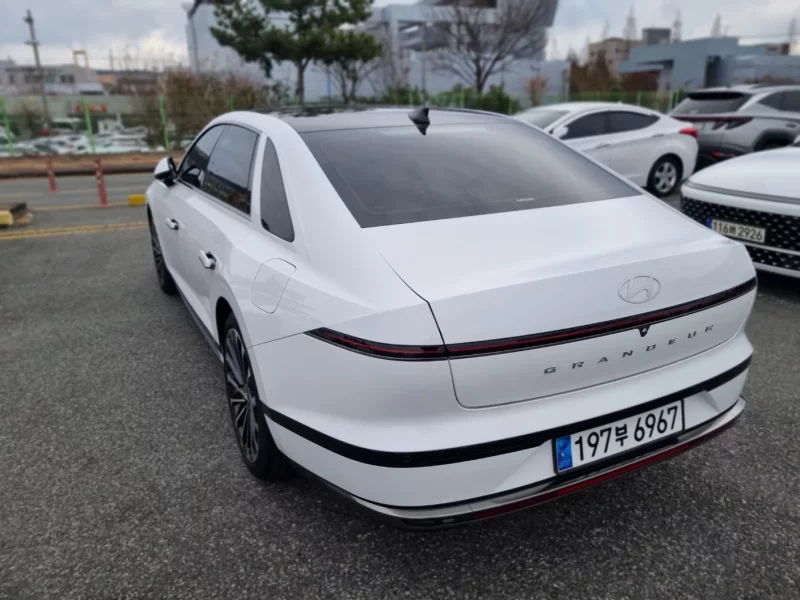 Hyundai Grandeur