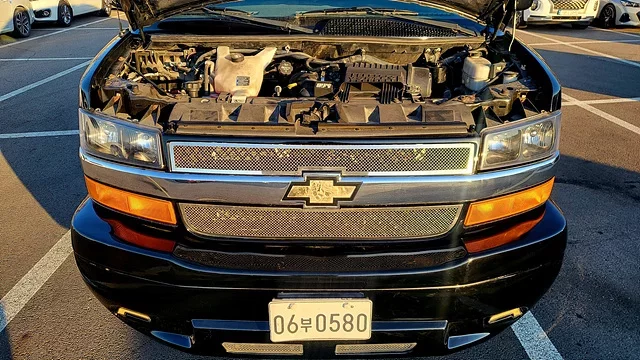 Chevrolet Express Van