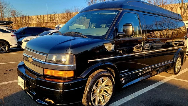 Chevrolet Express Van