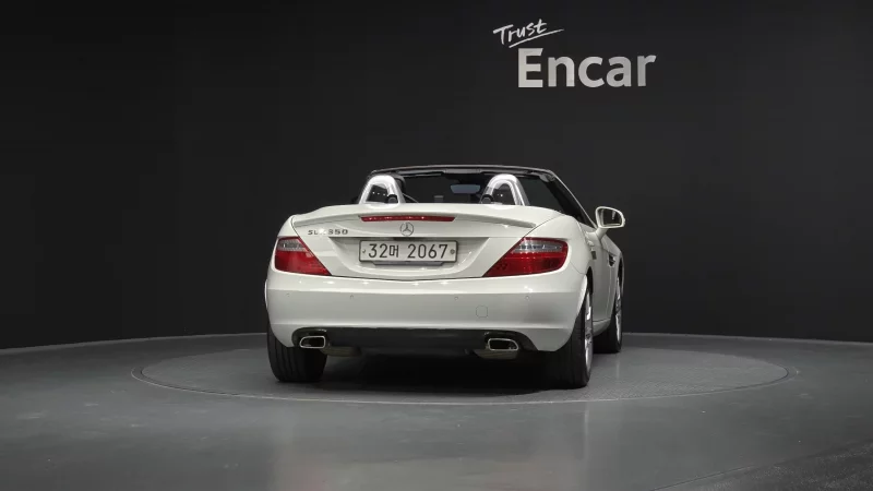 Mercedes-Benz SLK-Class