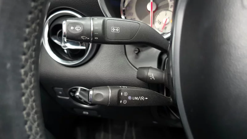 Mercedes-Benz SLK-Class