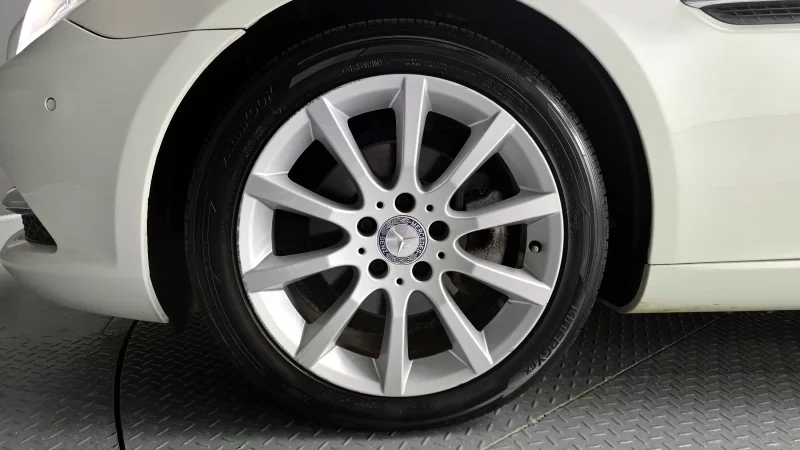 Mercedes-Benz SLK-Class