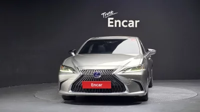 Lexus ES300h
