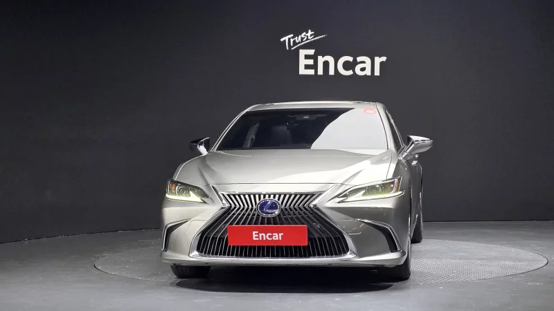 Lexus ES300h