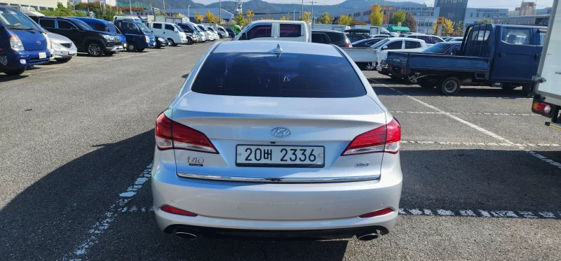 Hyundai I40
