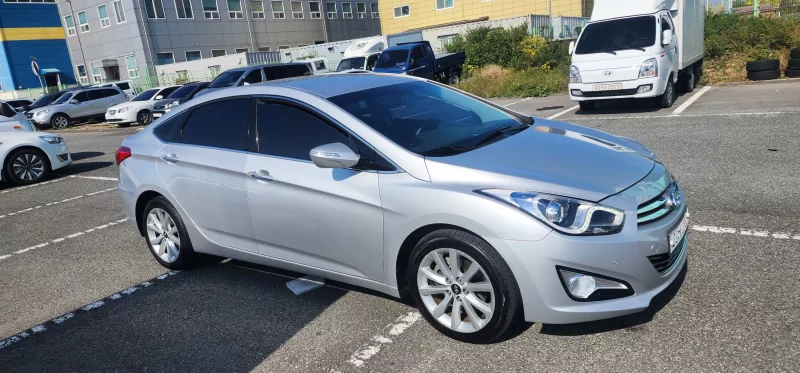 Hyundai I40