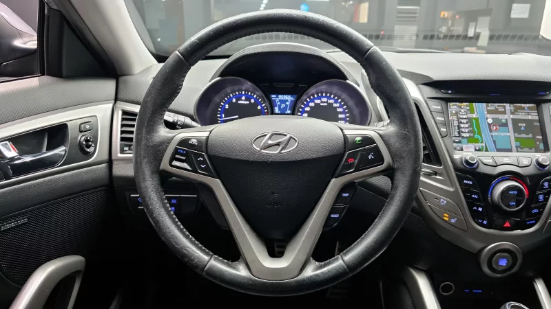 Hyundai Veloster