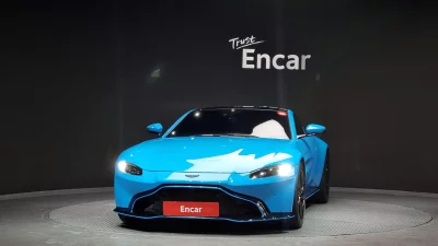 Aston Martin VANTAGE