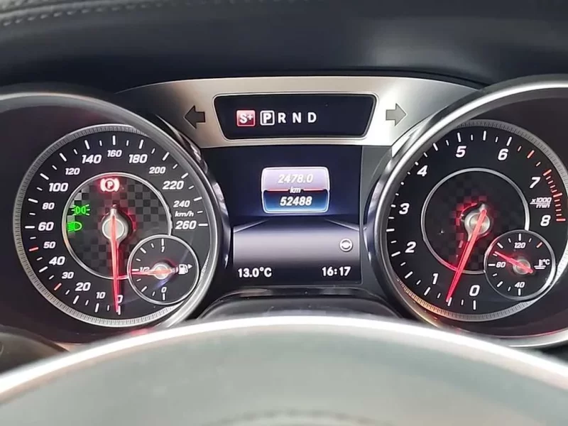 Mercedes-Benz SL-Class