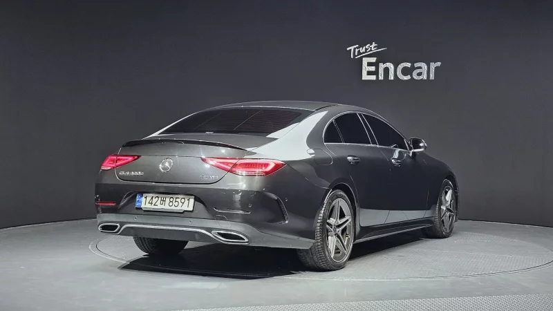 Mercedes-Benz CLS-Class